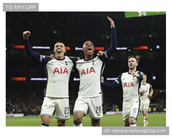 前热刺铁卫全面开花:职业生涯转型为文艺全能者,前热刺球员 前热刺铁卫全面开花:职业生涯转型为文艺全能者,前热刺球员